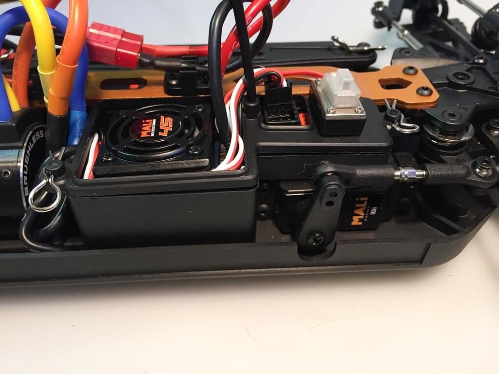 drive & fly Models 3166 FighterTruggy 5 brushless RTR