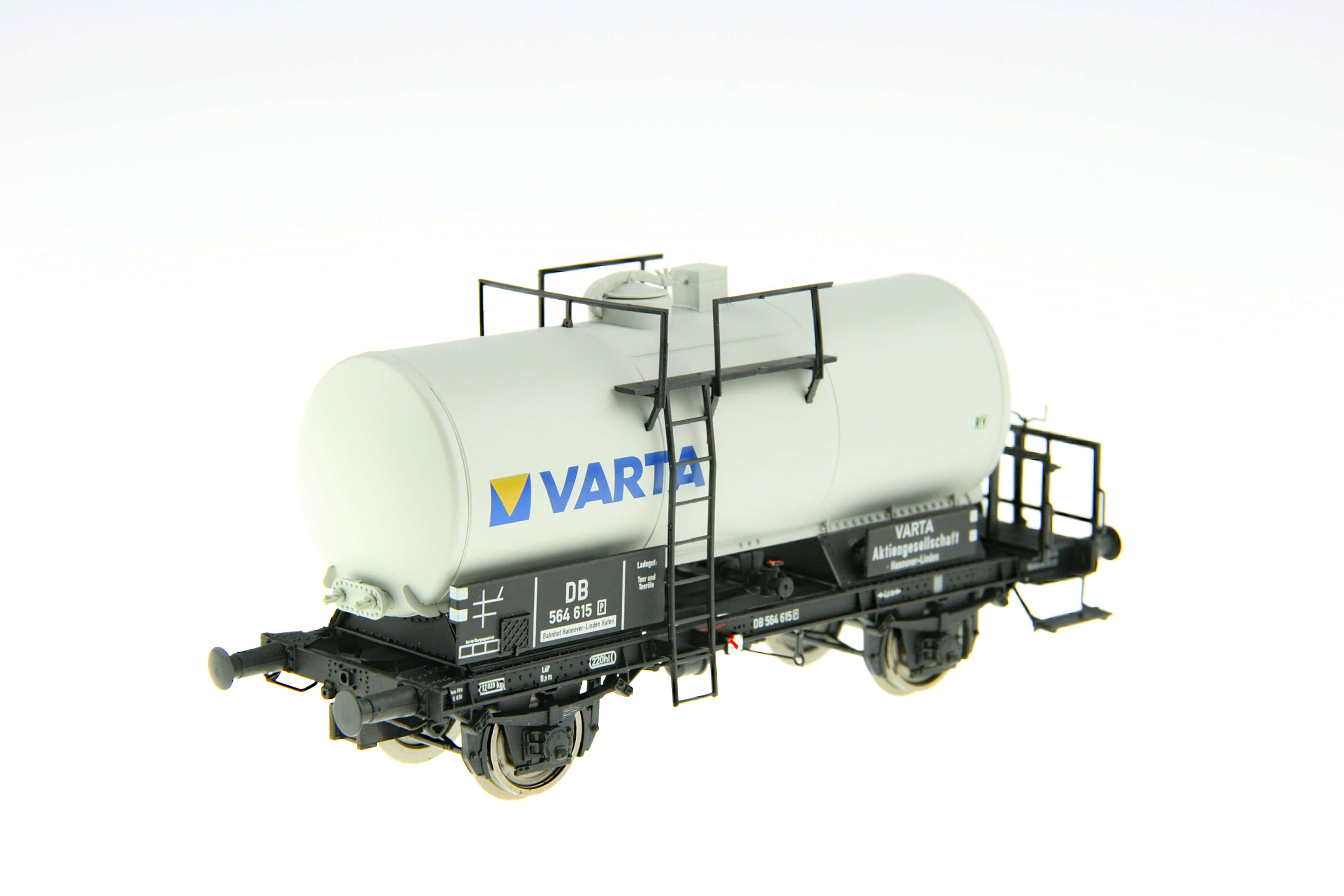 BRAWA 48879 2-achsiger Kesselwagen "Varta" der DB