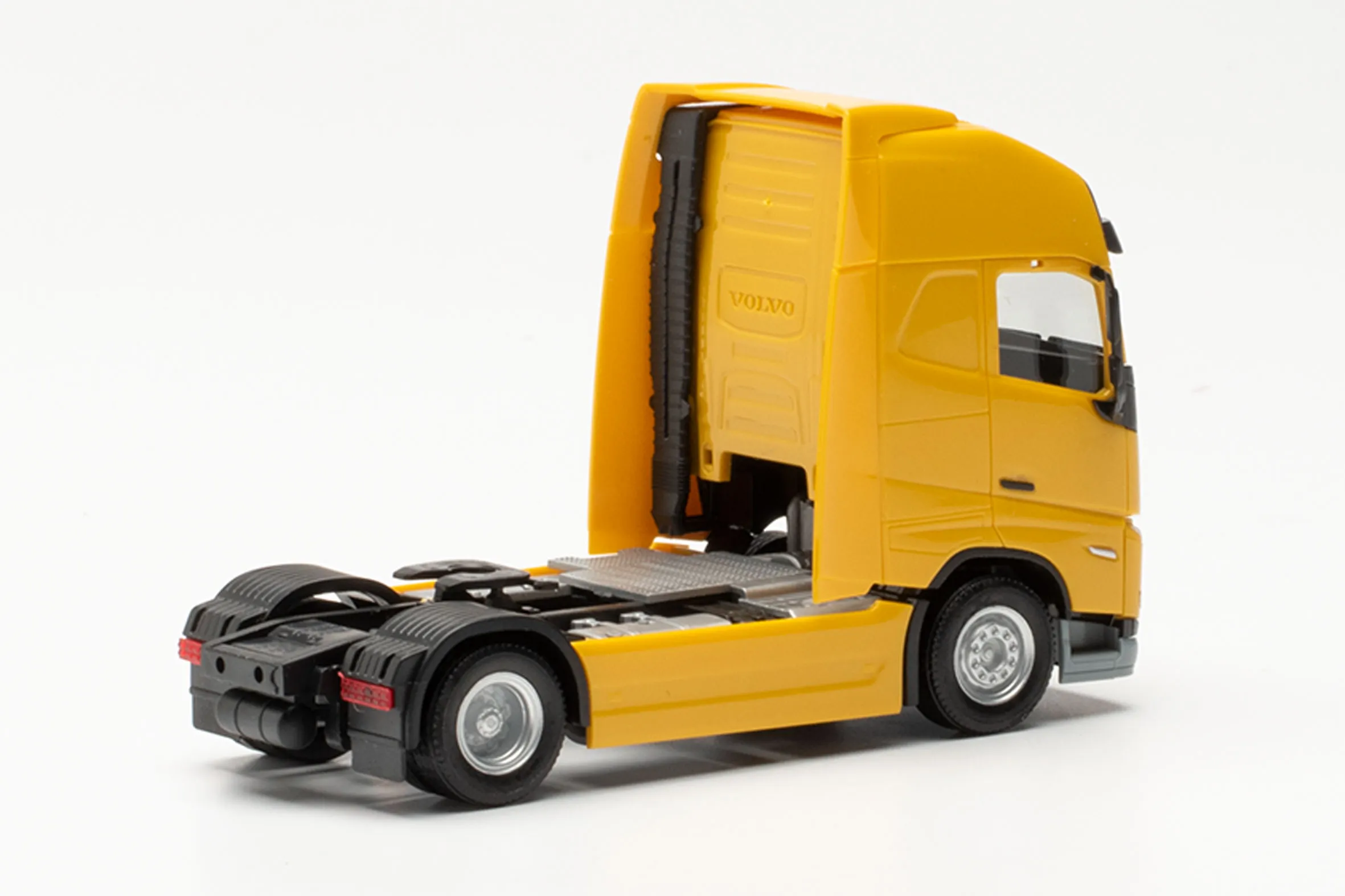 Herpa 313377-002 Volvo FH Gl. XL 2020 Zugmaschine erweiterte Ausstattung maisgelb