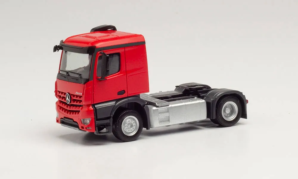 Herpa 313957 Mercedes-Benz Arocs Classic Zugmaschine rot