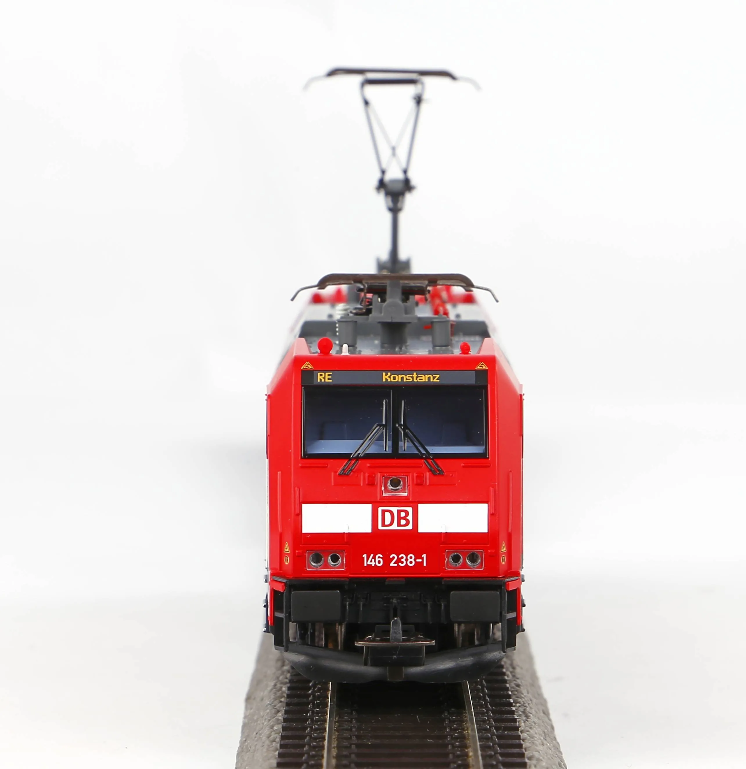 PIKO 59053 E-Lok BR 146.2 bwegt DB AG  PIKO Sound-Decoder