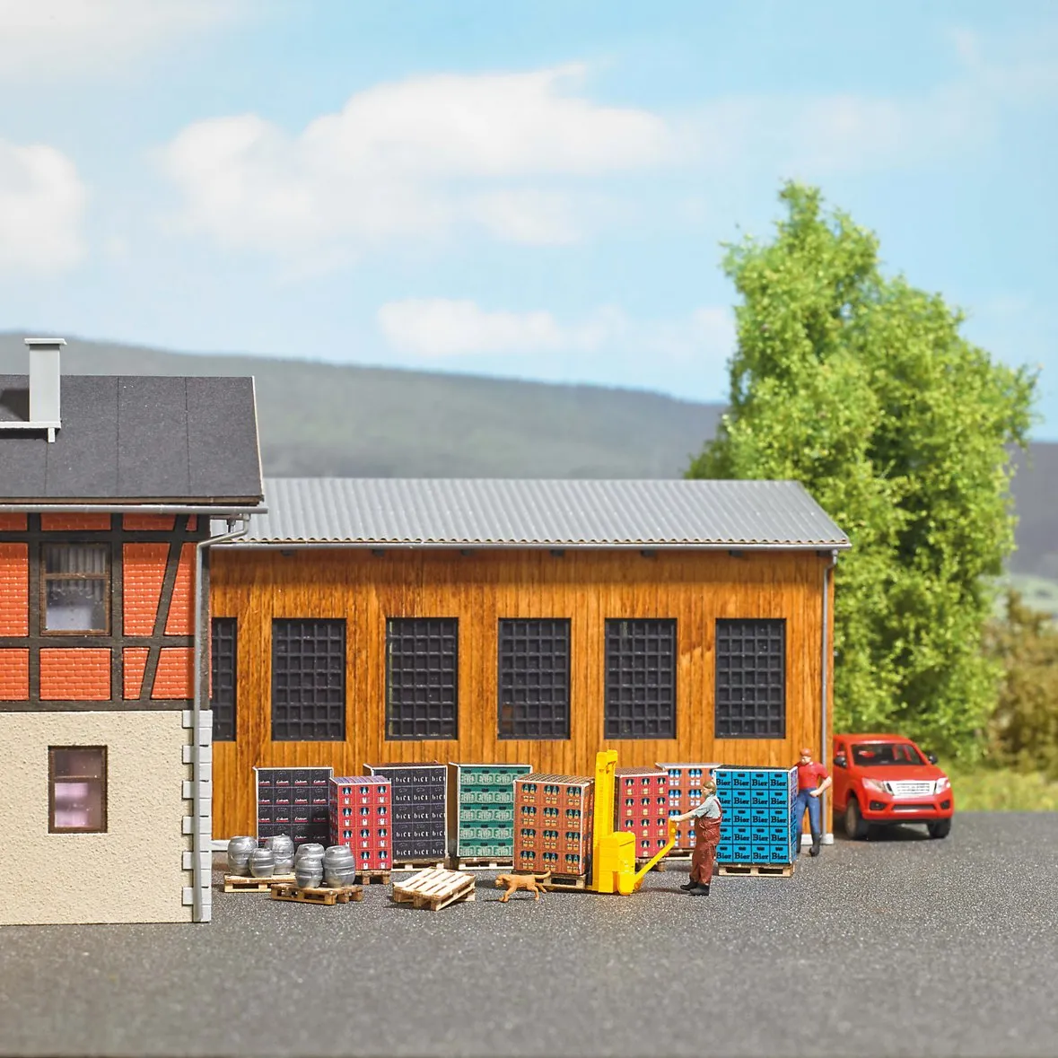 Busch 1814 Paletten mit Getränkekisten