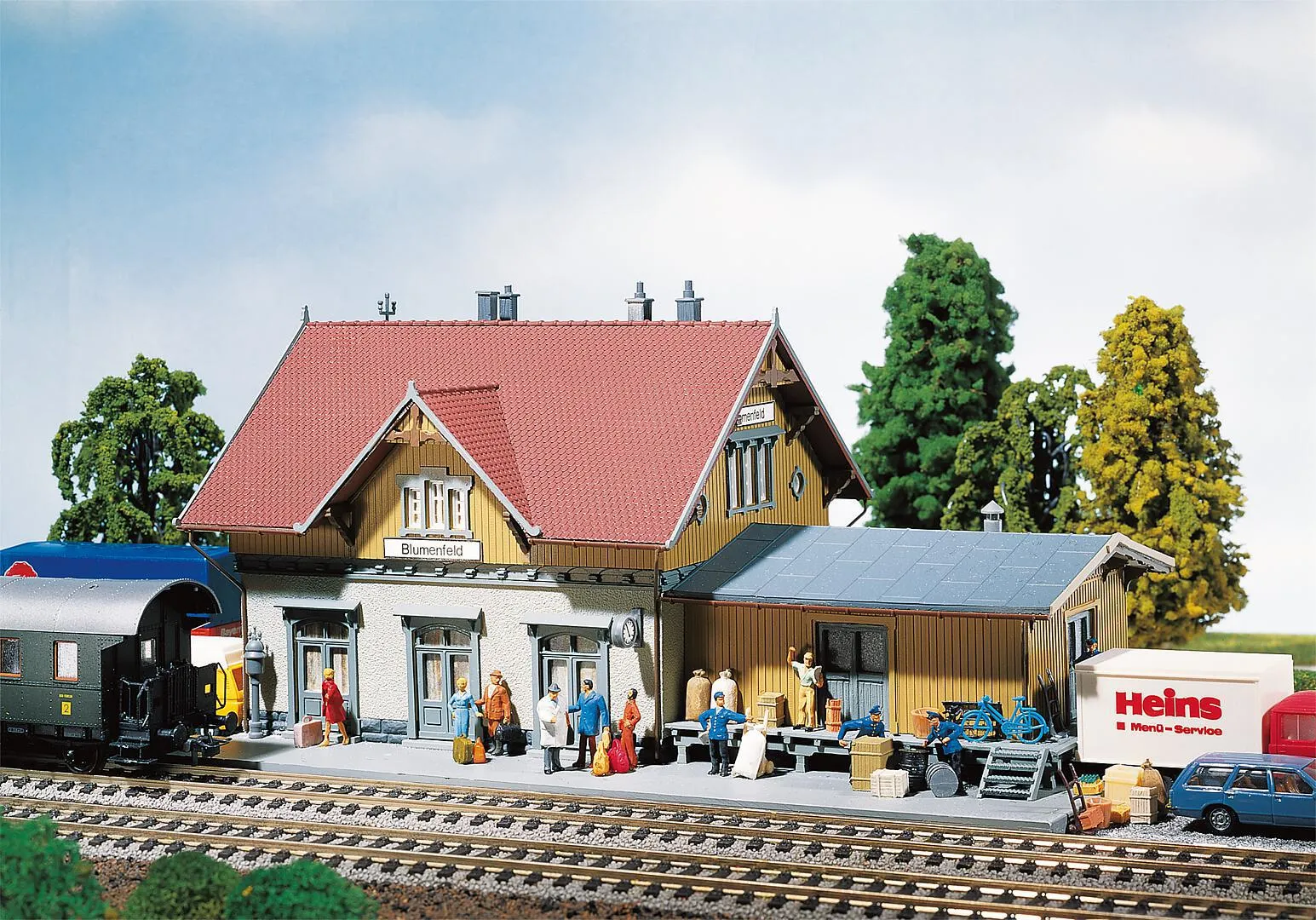 Spur N FALLER 231710 Kleinstation Blumenfeld