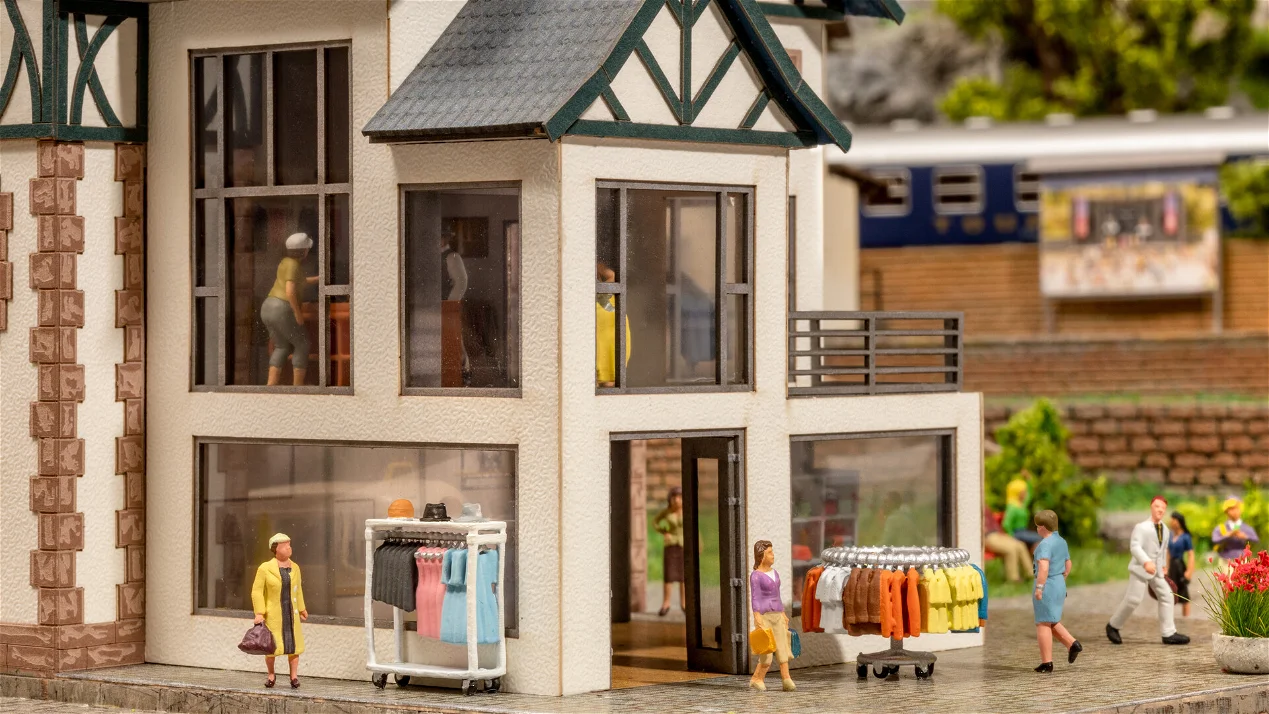 NOCH 66501 Modegeschäft mit micro-motion Modeschau 