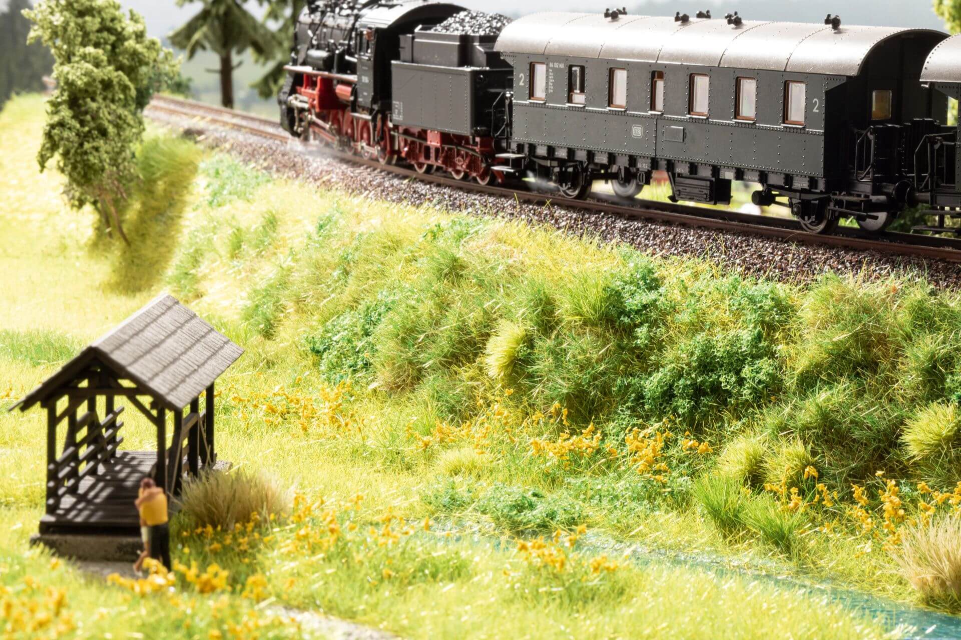 Anwendung der NOCH Bodendecker-Foliage 