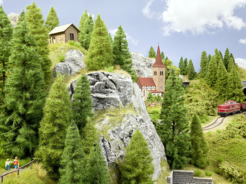 Noch 24501 H0 Fichten mittelgrün von 7 bis 14 cm hoch