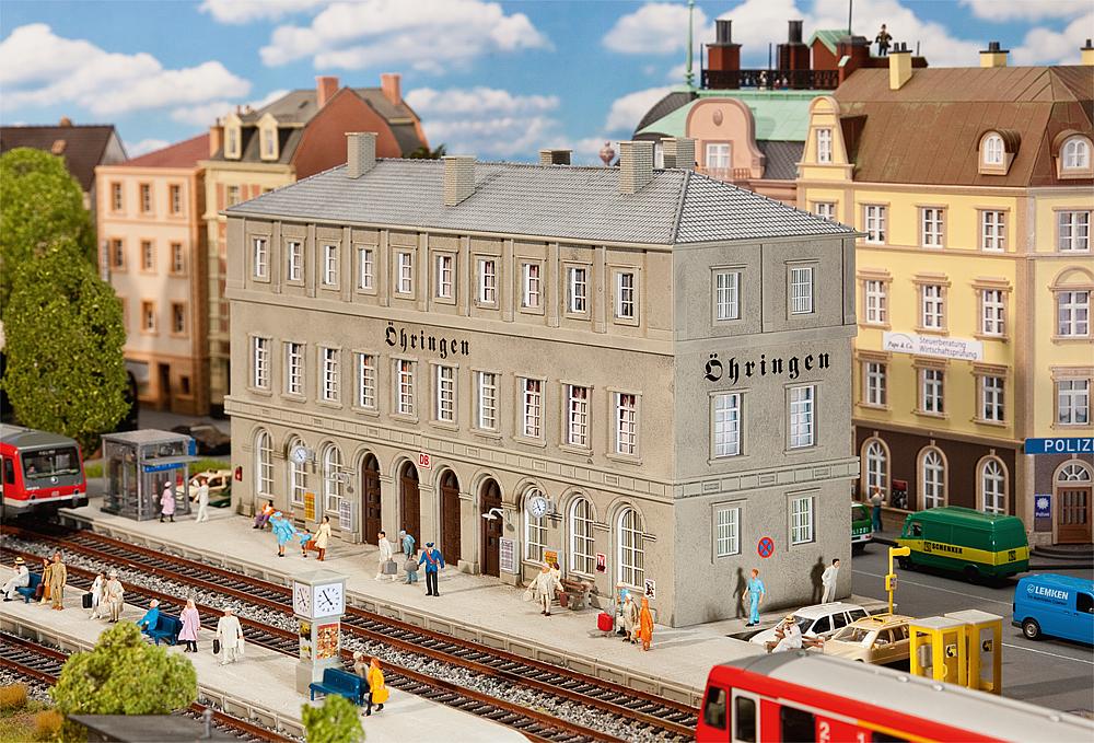 Faller 110124 Bahnhof Öhringen