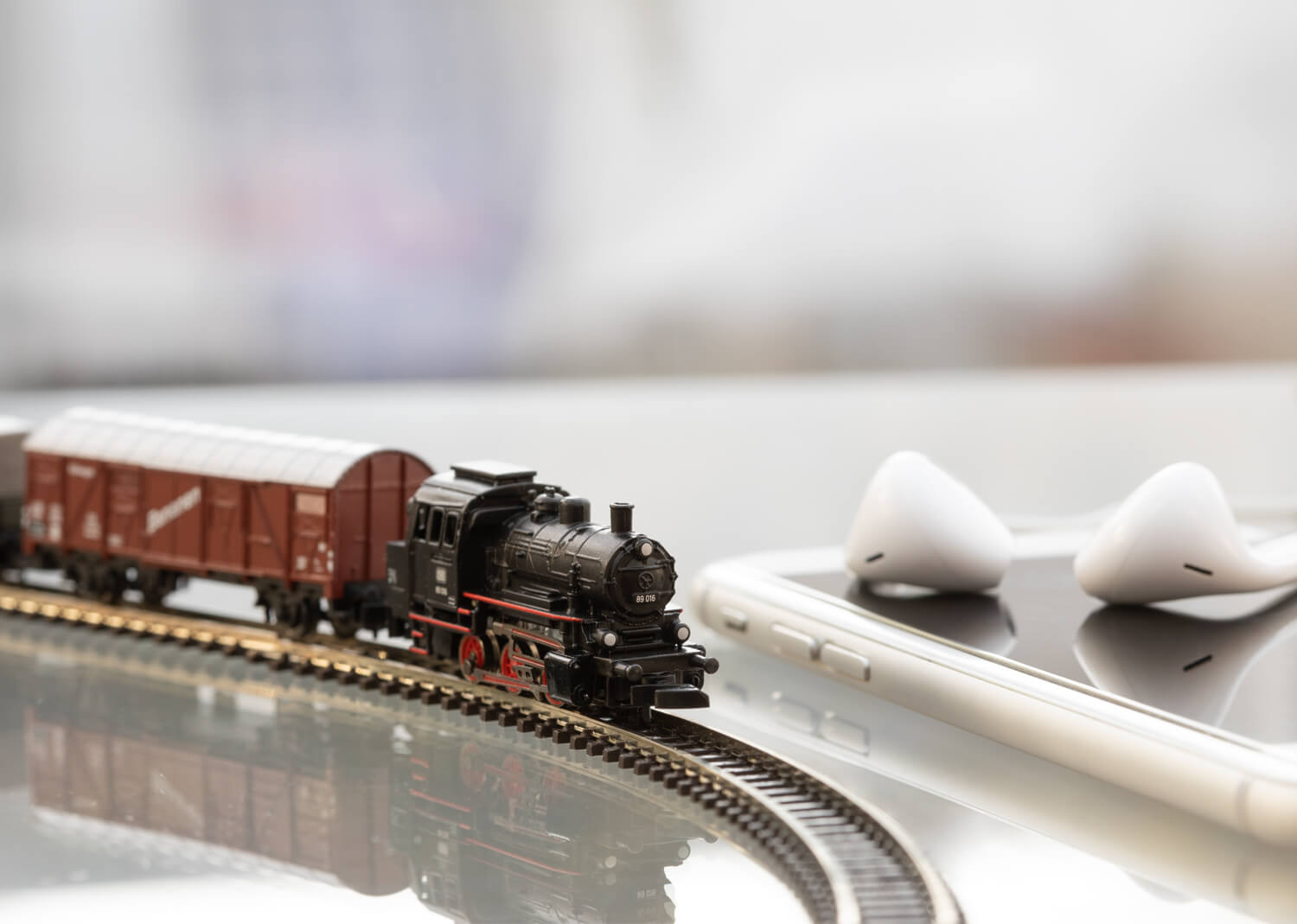 Märklin Miniclub 81701 Spur Z Startpackung Güterzug mit Dampflok BR 89 Gleisoval Fahrgerät Stromversorgung