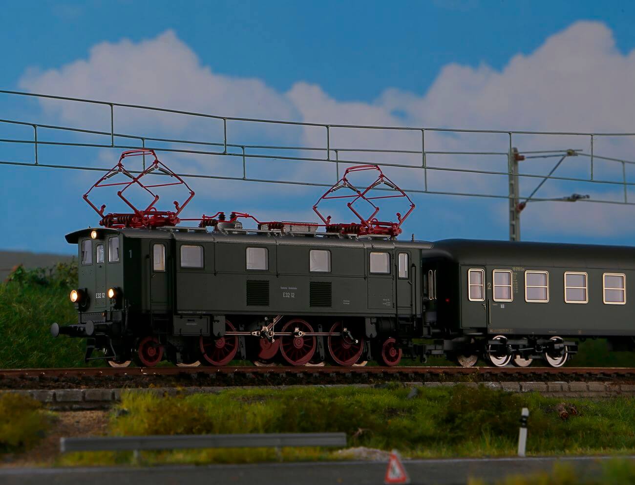 Piko 51411 H0 E-Lok BR E 32 DB mit PSD XP 5.1 PluX22