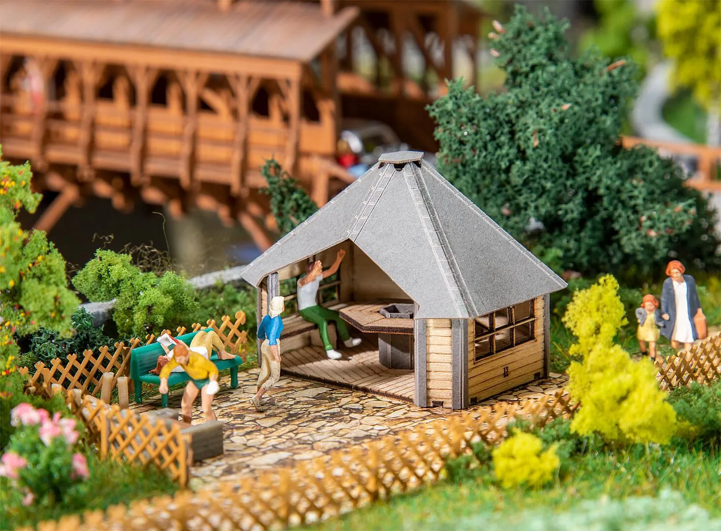 Faller H0 180311 Grillhütte