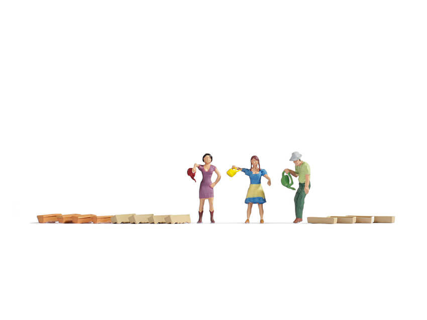 NOCH 15570 Blumengießen