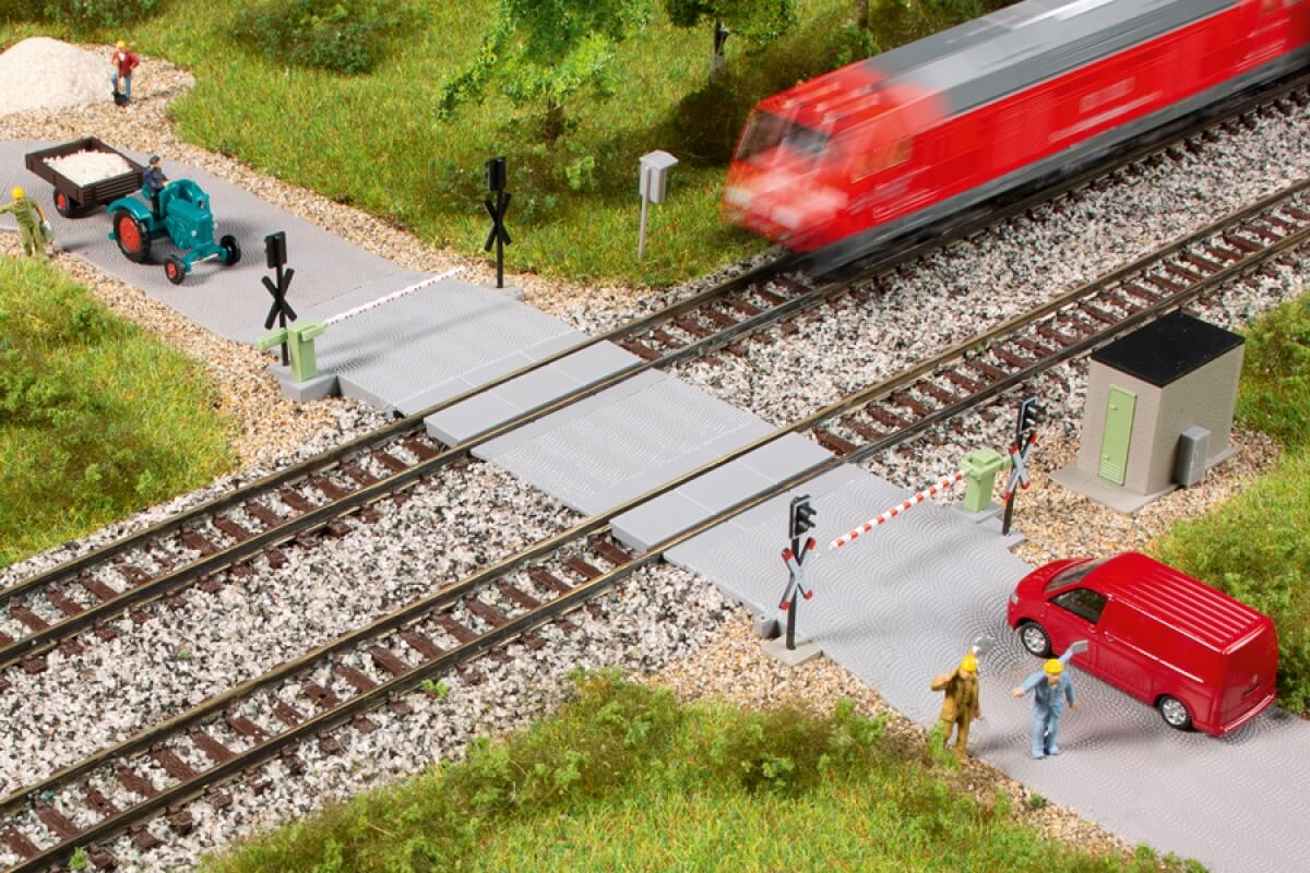 Auhagen 44649 Spur N Bahnübergang - Halbschranke