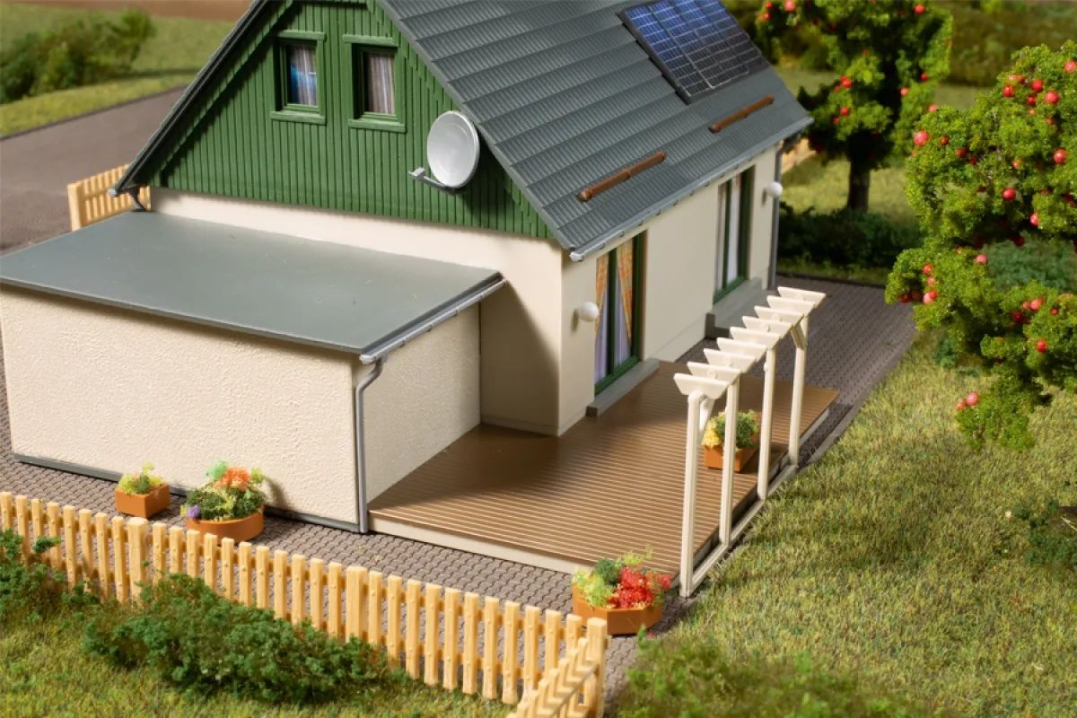 Auhagen 11454 Einfamilienhaus mit Garage