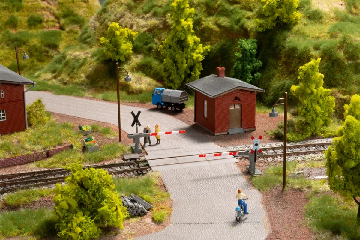 Auhagen 15106 Bahnhof Neukloster Set