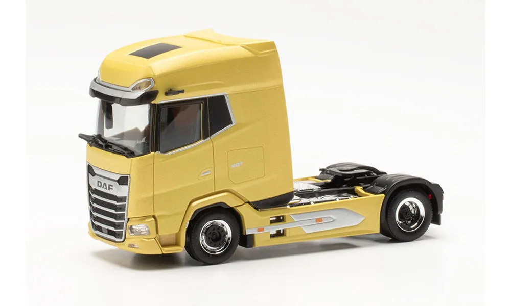 Herpa 315784 DAF XG+ Zugmaschine tuscan yellow metallic