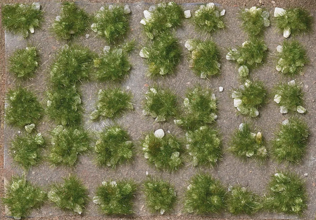 Busch 3558 Grasbüschel mit Steinen Spätsommer