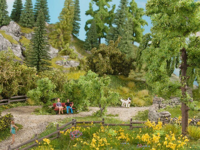 Anwendung der NOCH Bodendecker-Foliage 