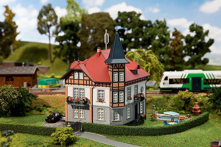 Faller 130407 H0 Stadtvilla