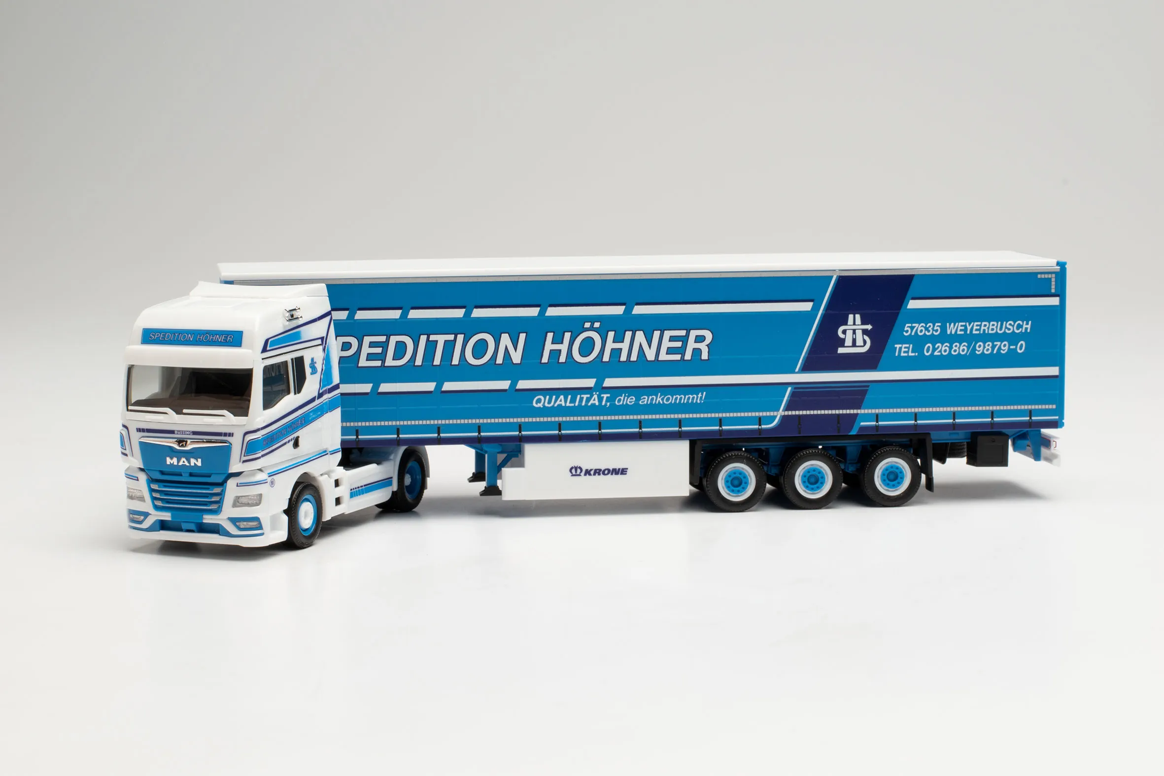 Herpa 314329 MAN TGX GX Gardinenplanen-Sattelzug Höhner