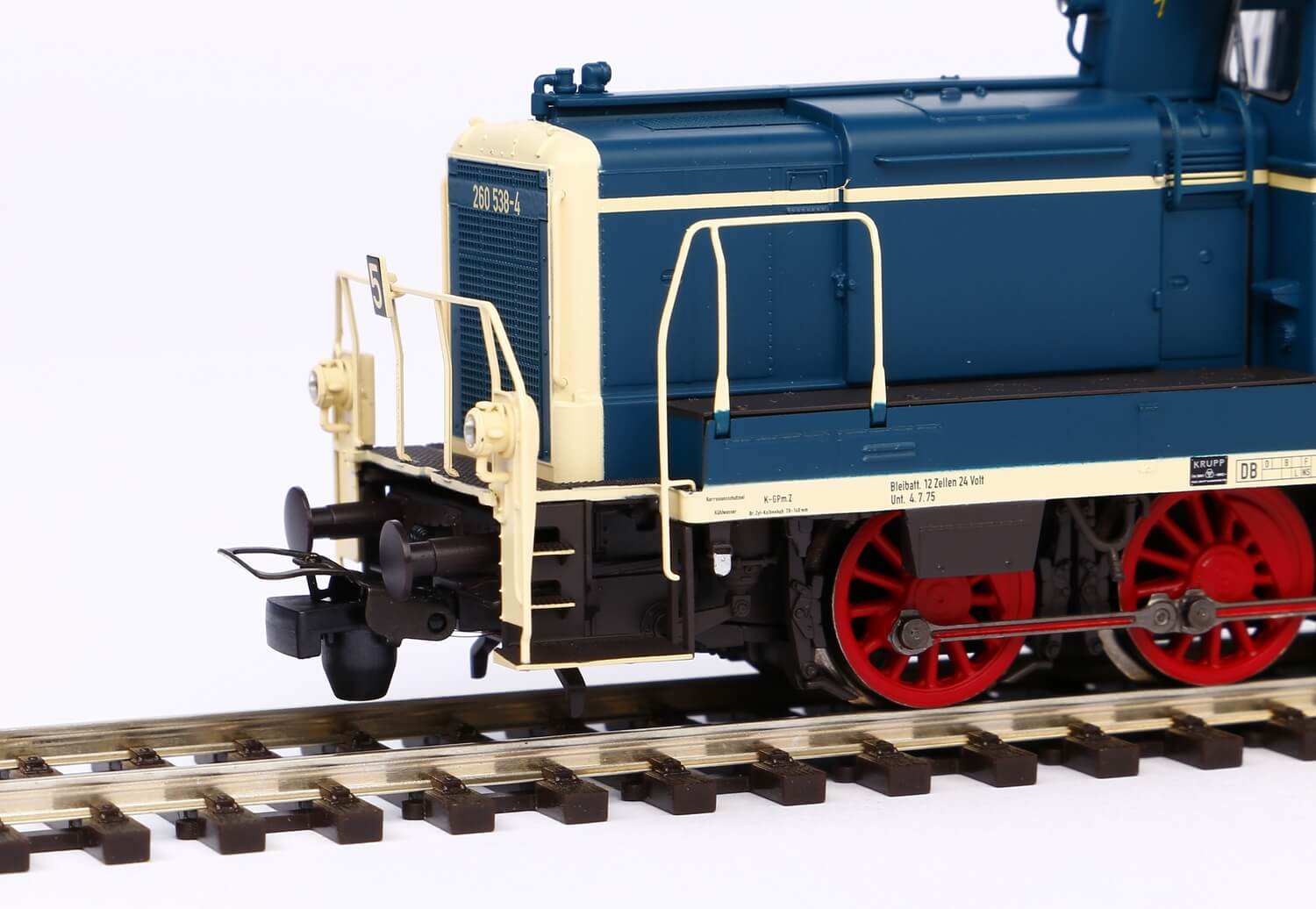 Piko 55900 H0 Diesellok BR 260 der DB mit Sound und Digitalkupplung