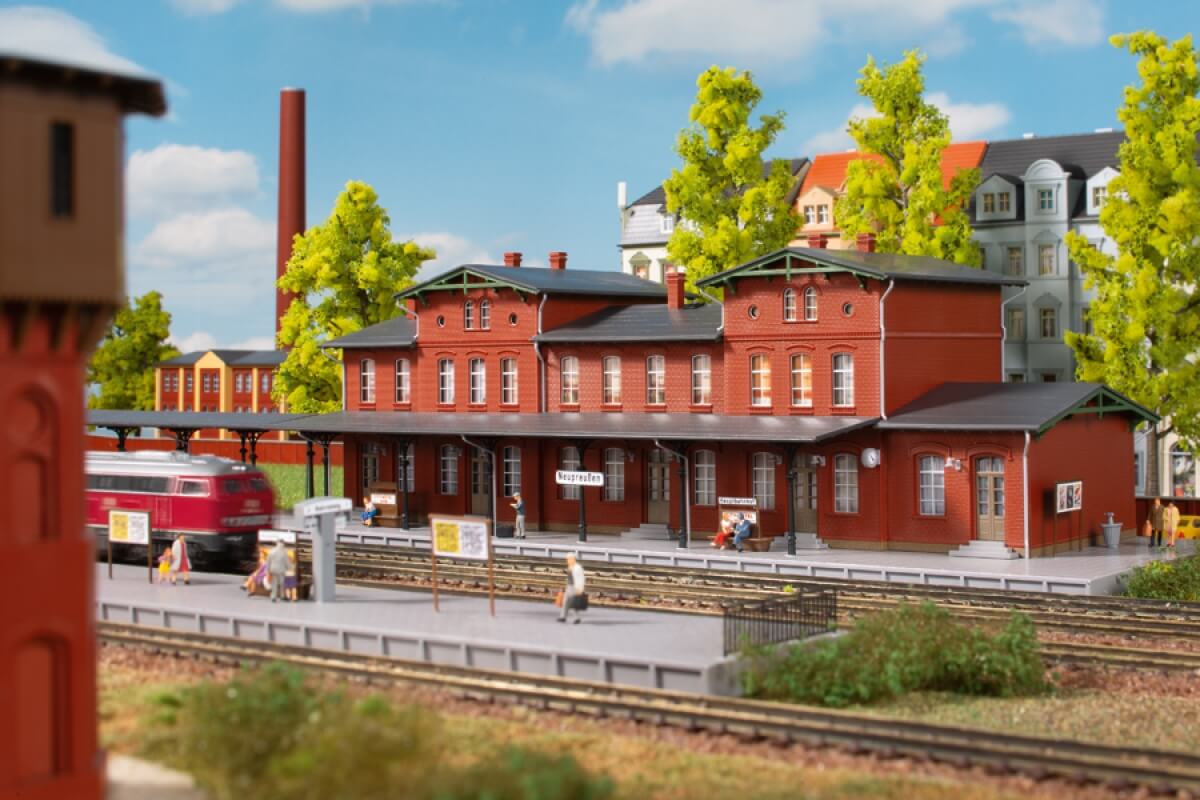 Auhagen 14485 Spur N Bahnhof Neupreußen