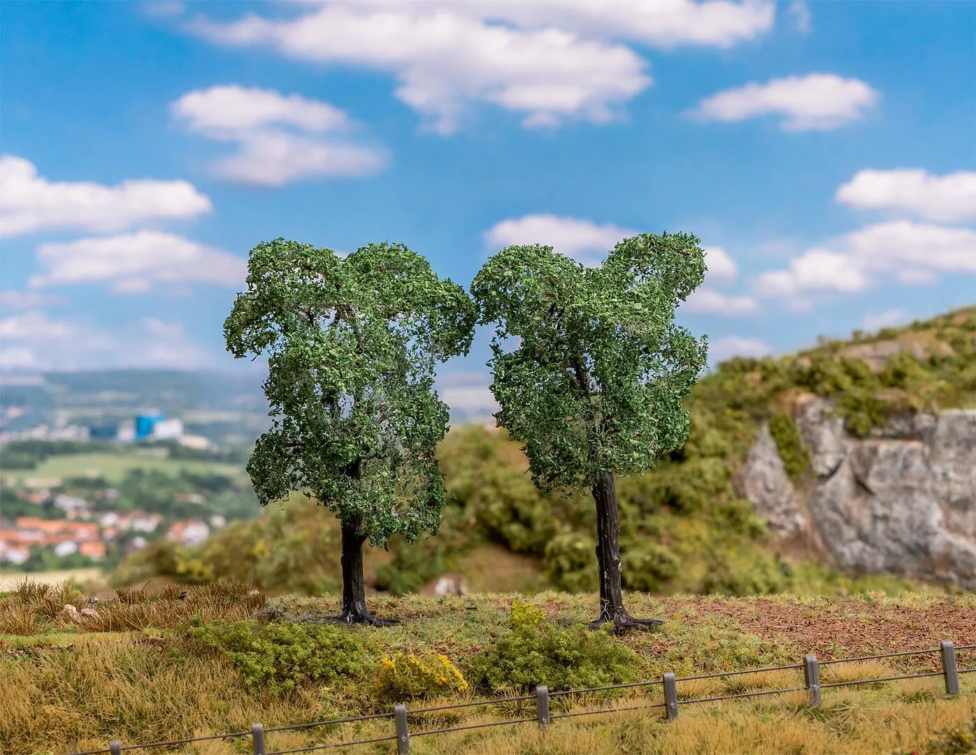 Faller H0 N TT 181802 2 Streuobstbäume