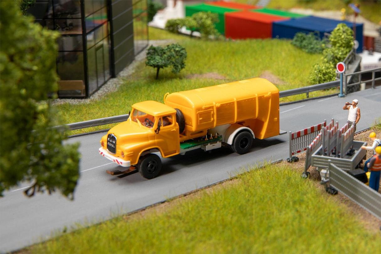 Faller 161440 MAN 635 Kurzhauber Müllwagen BREKINA