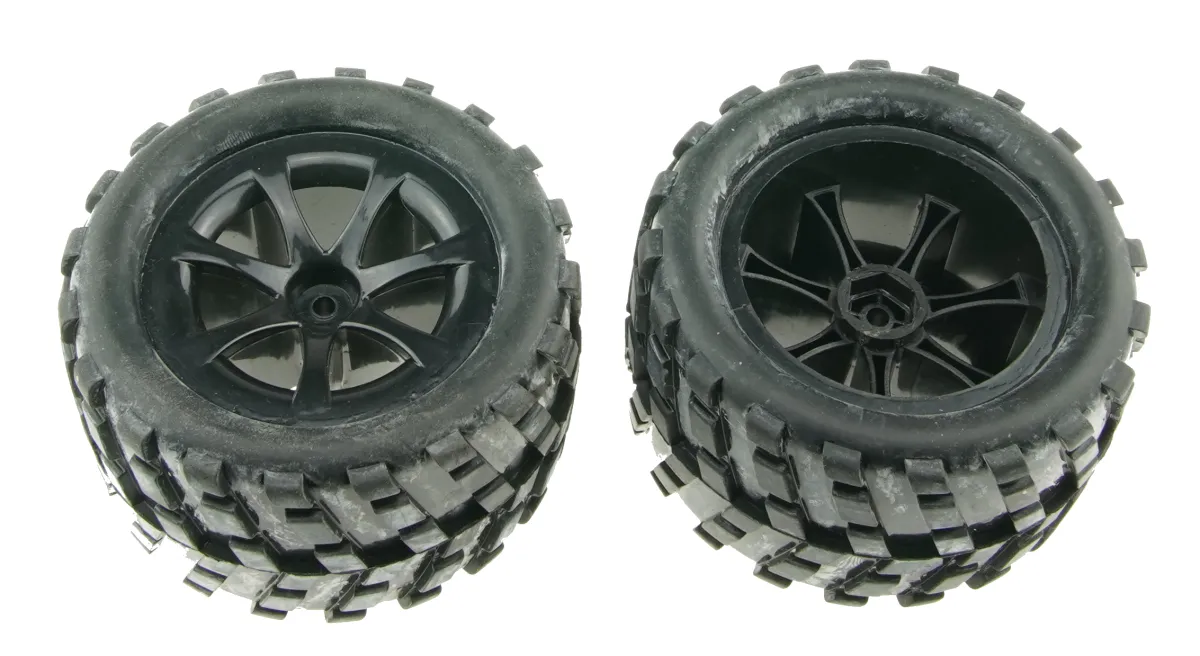 drive & fly Models 6973 Reifen auf Felge hinten