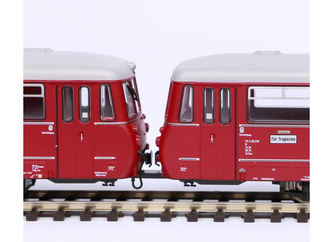 PIKO 52882 PIKO H0 Dieseltriebwagen VT 2.09 (Ferkeltaxe) der DR