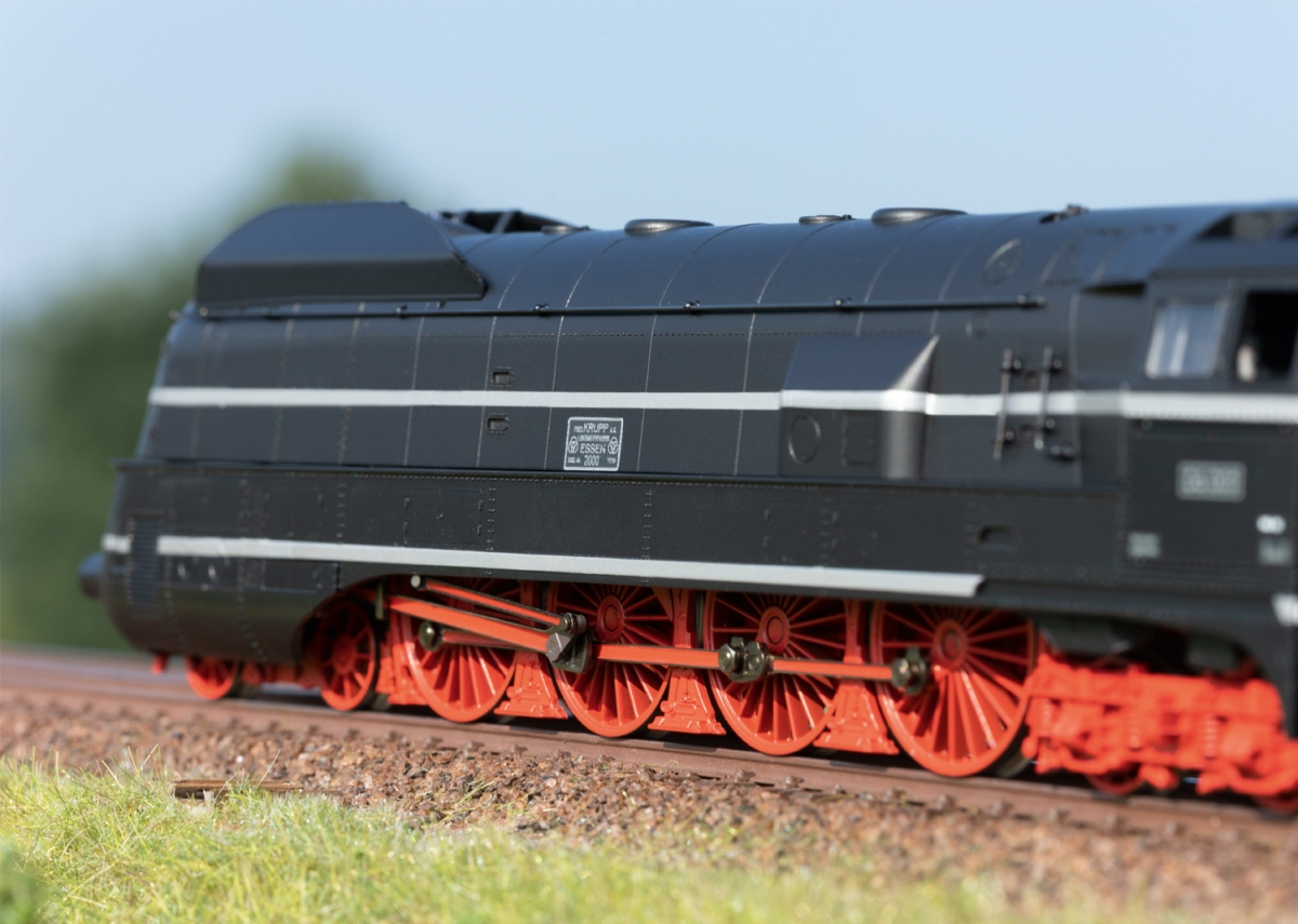 Märklin 39662 Dampflokomotive 06 001 DR