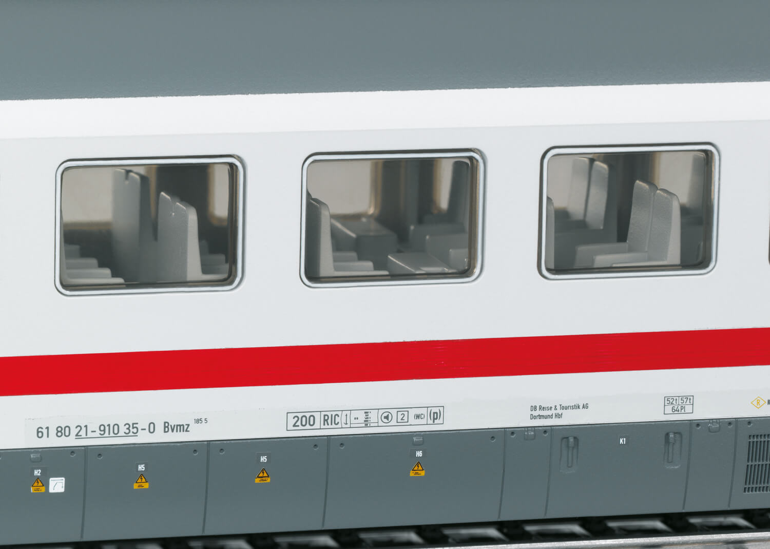TRIX 23080 H0 IC Abteilwagen 2. Klasse Bvmz 185.5 der DB AG