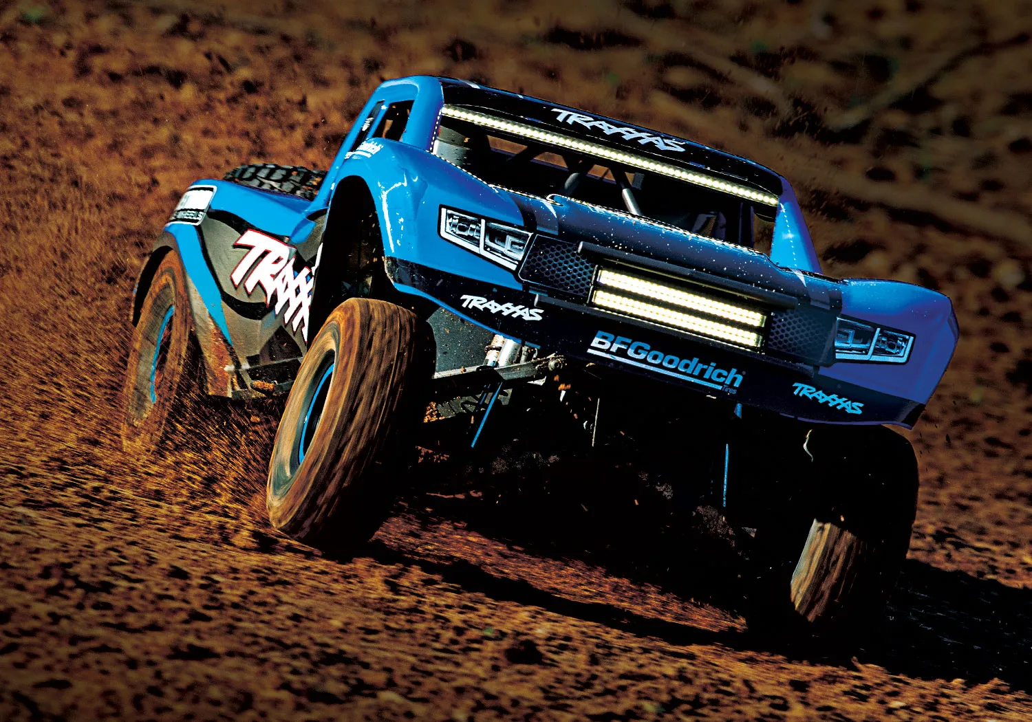TRAXXAS® 85086-4TRX Unlimited Desert Racer RTR + LED 