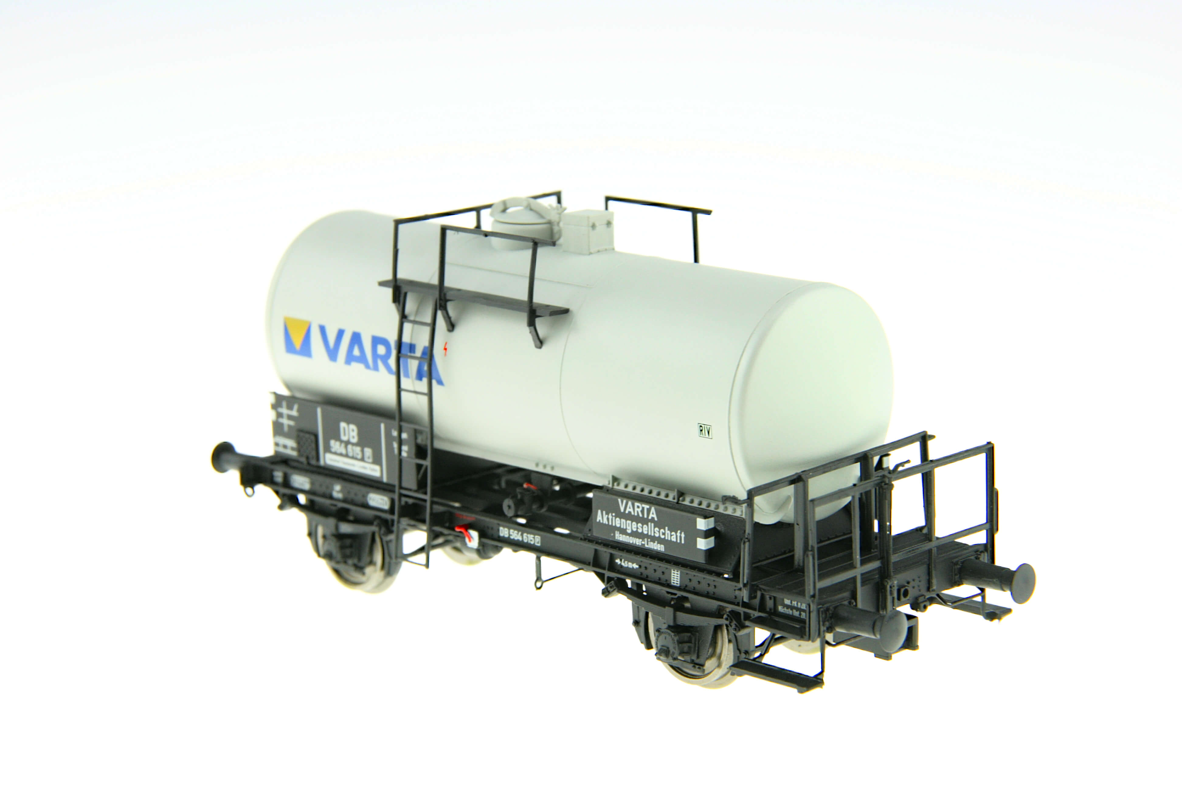 BRAWA 48879 2-achsiger Kesselwagen "Varta" der DB