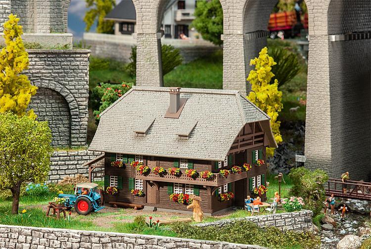 Faller 130573 H0 Schwarzwaldhaus