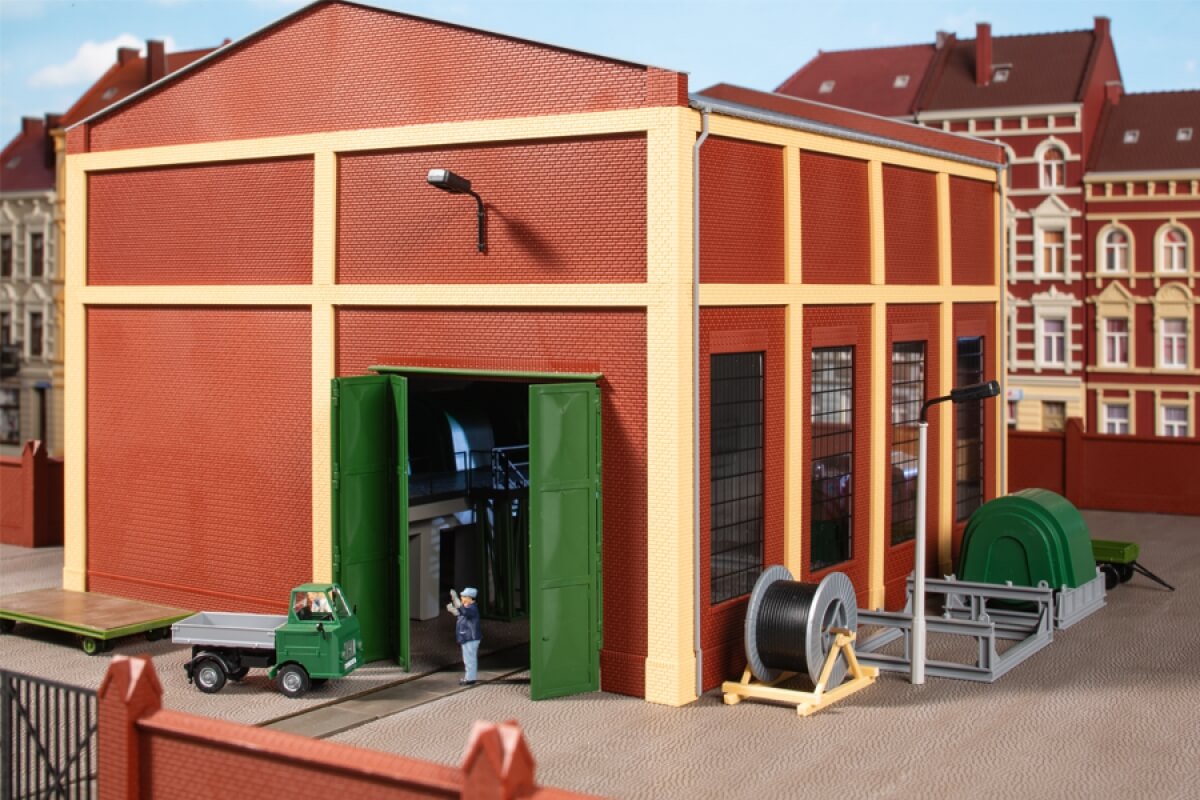 Auhagen 11458 H0 Umformerwerk mit Inneneinrichtung