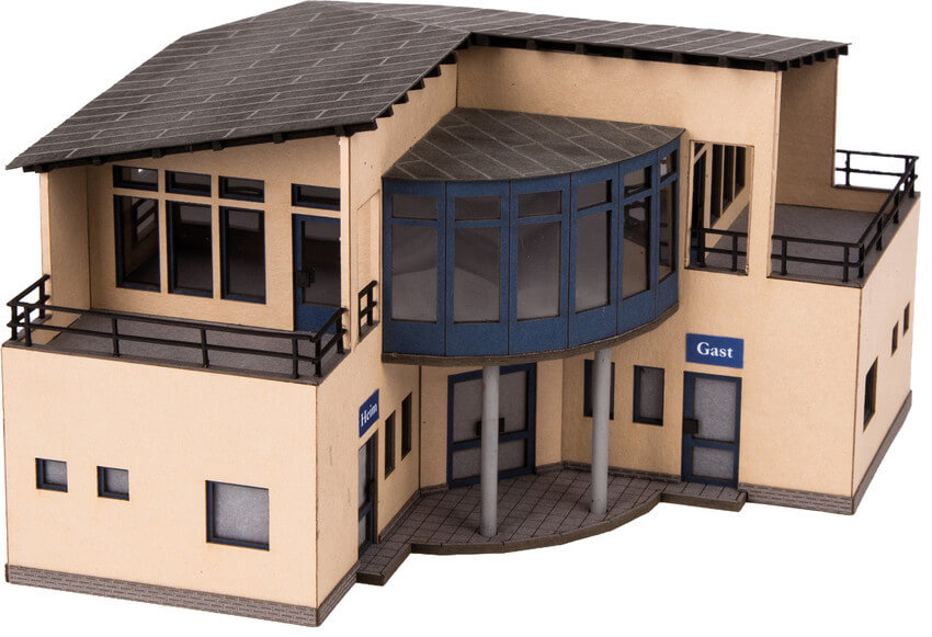 NOCH 66830 Fußballplatz mit Vereinsheim, micro-sound Tribüne und Flutlicht