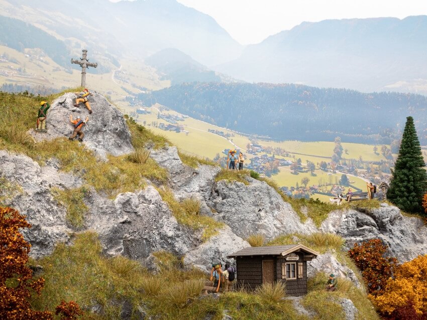 NOCH 16210 Figuren-Themenwelt „In den Bergen“