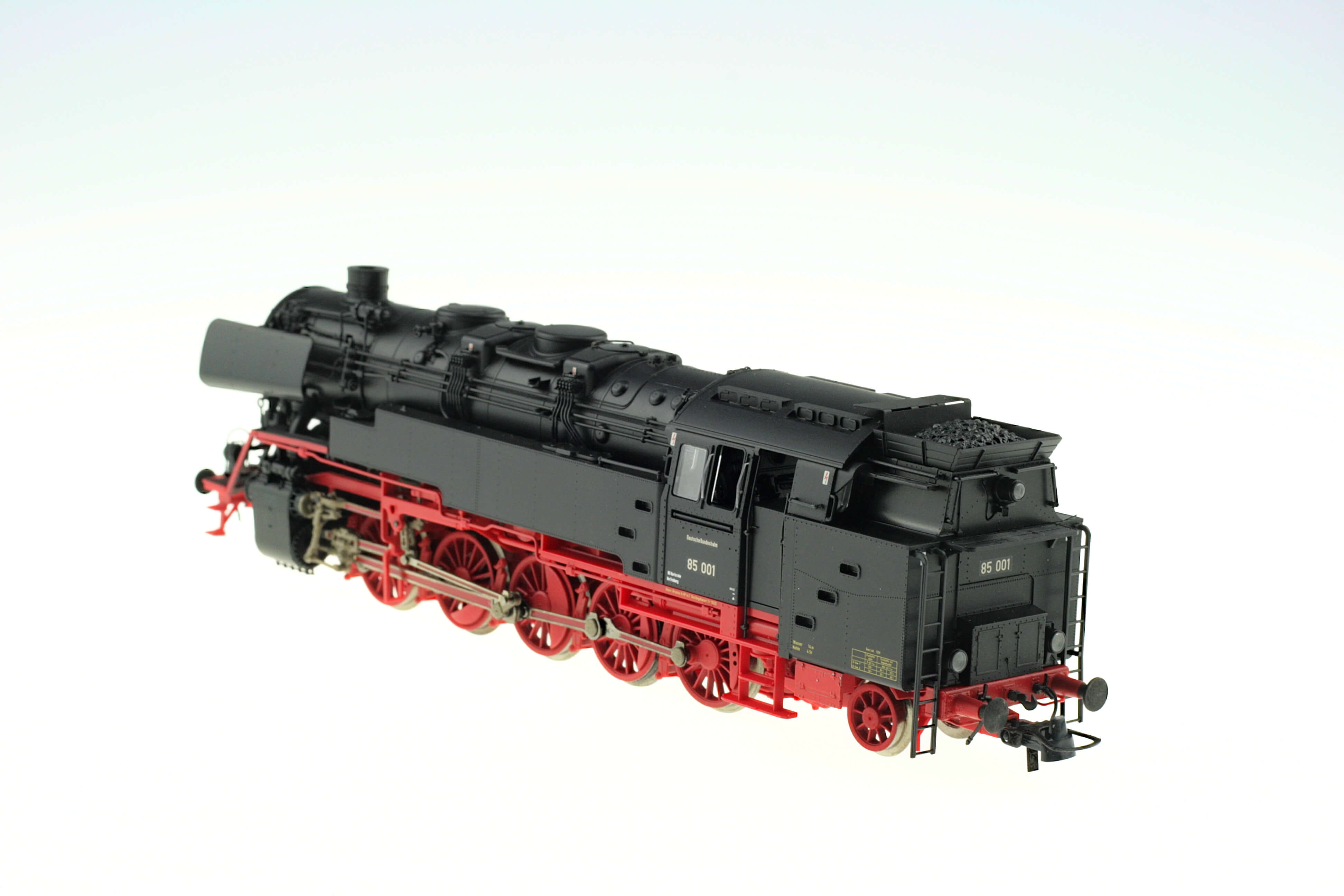 Roco 72263 Dampflokomotive 85 001 der DB mit geräuschsynchronem Dampf