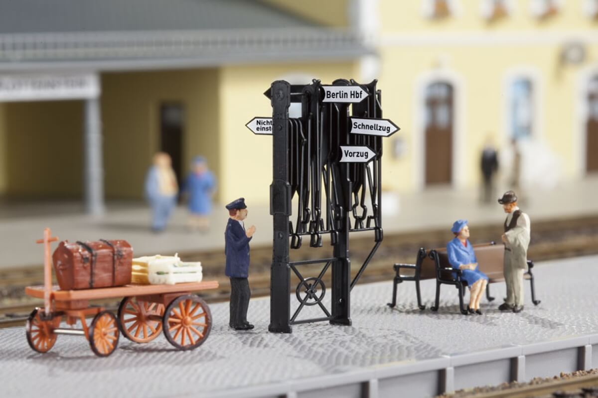 Auhagen 41637 H0 Zugzielanzeiger - Attrappe