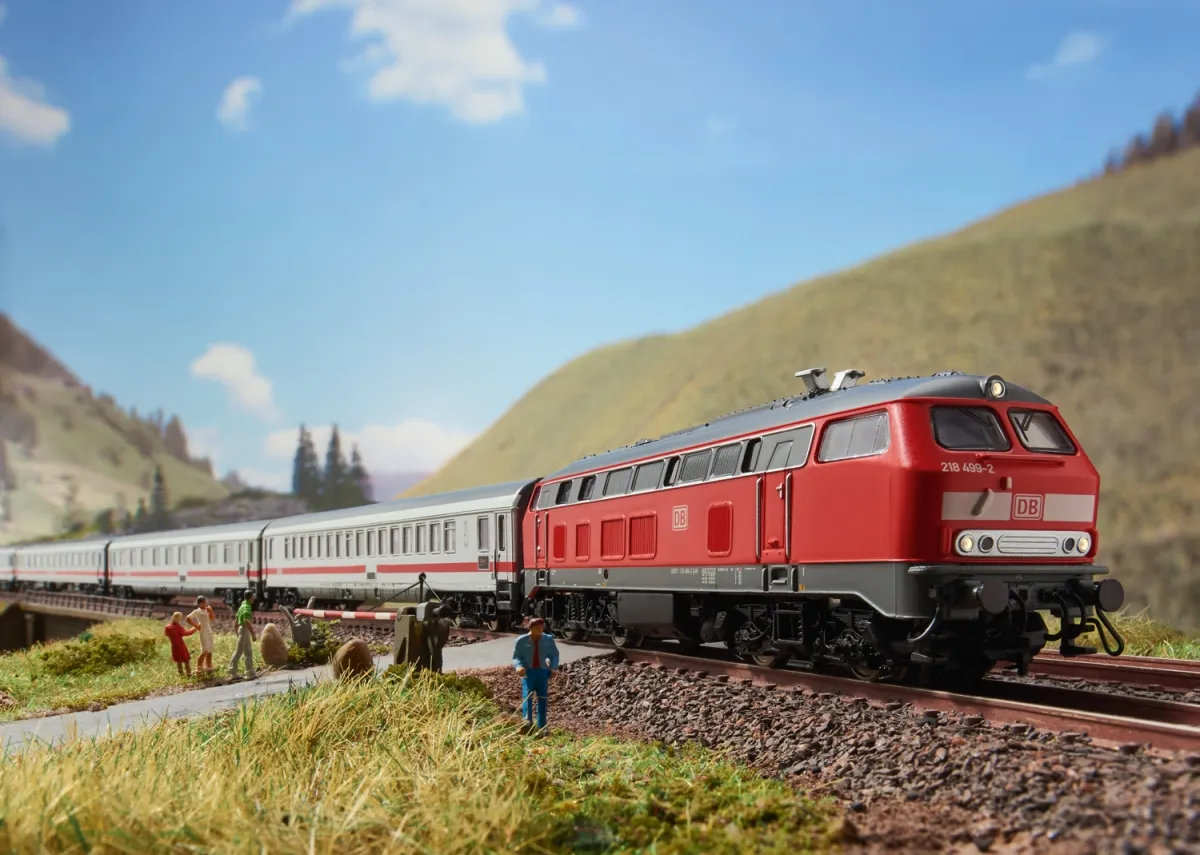 Trix 16823 Diesellokomotive Baureihe 218 DB AG