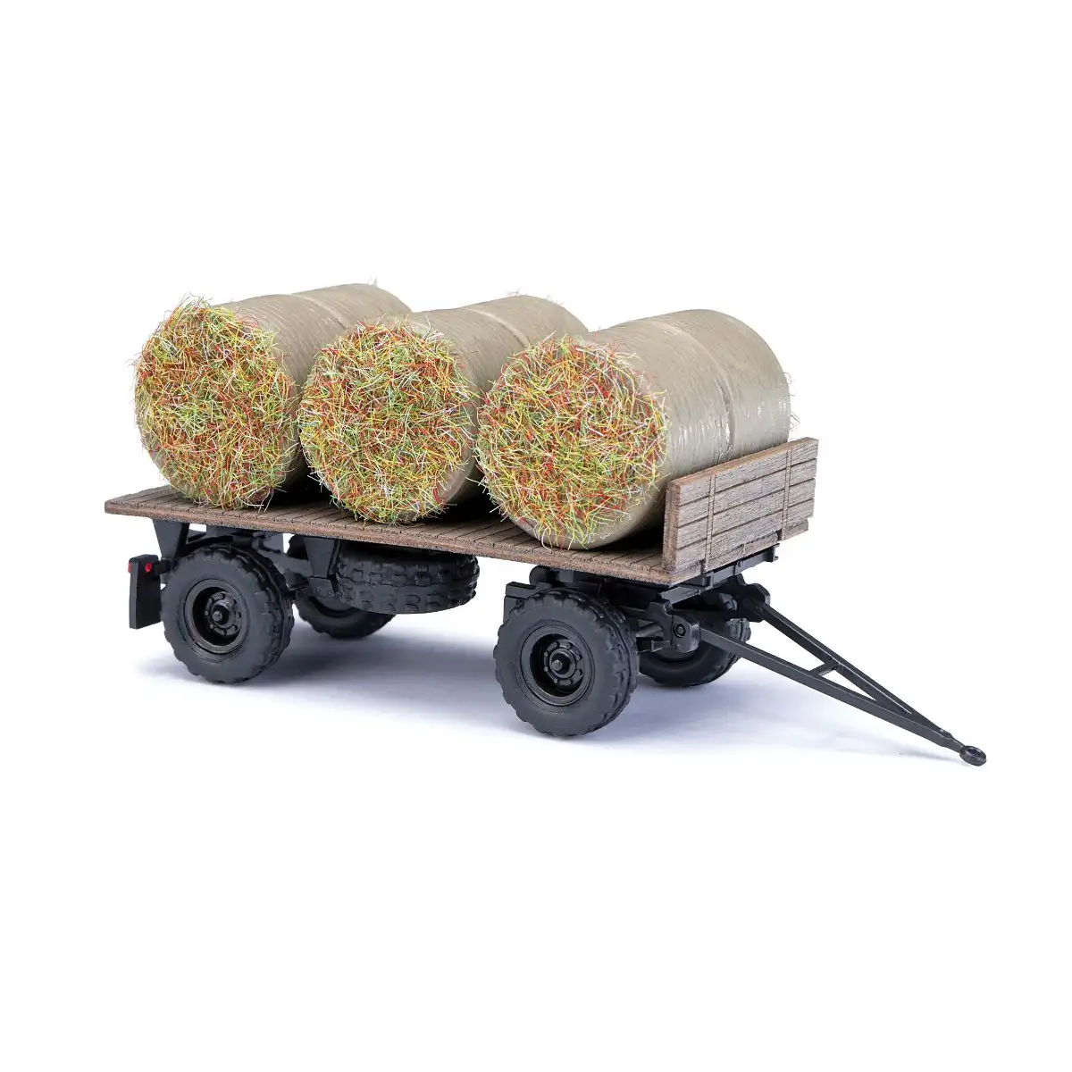 Busch 53018 IFA HW 60 Anhänger mit Strohballen