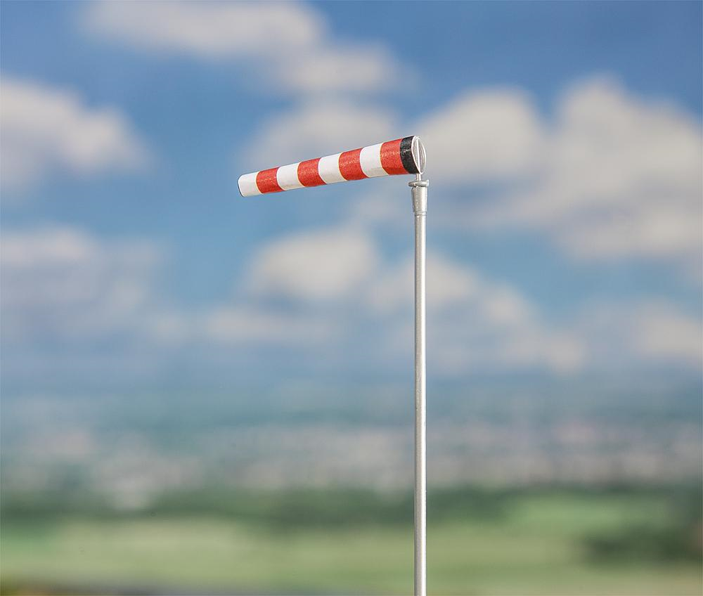 FALLER 180924 2 Windsäcke mit Masten