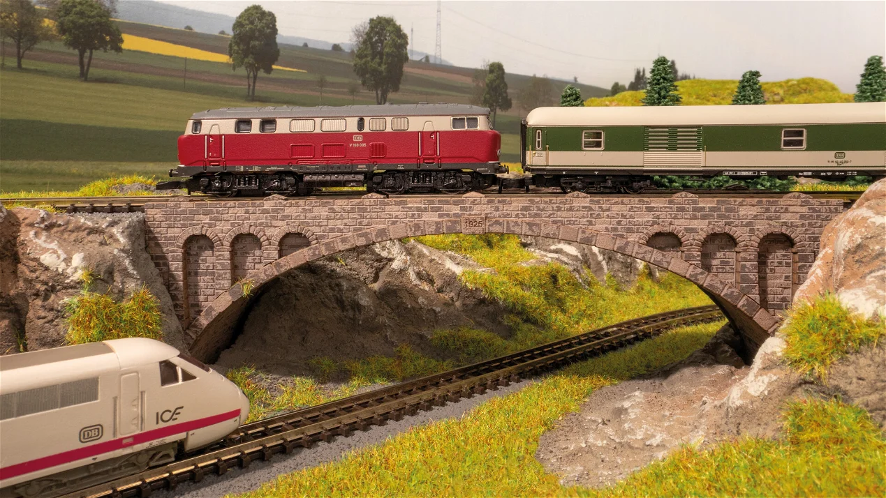 NOCH 62831 Steinbogenbrücke