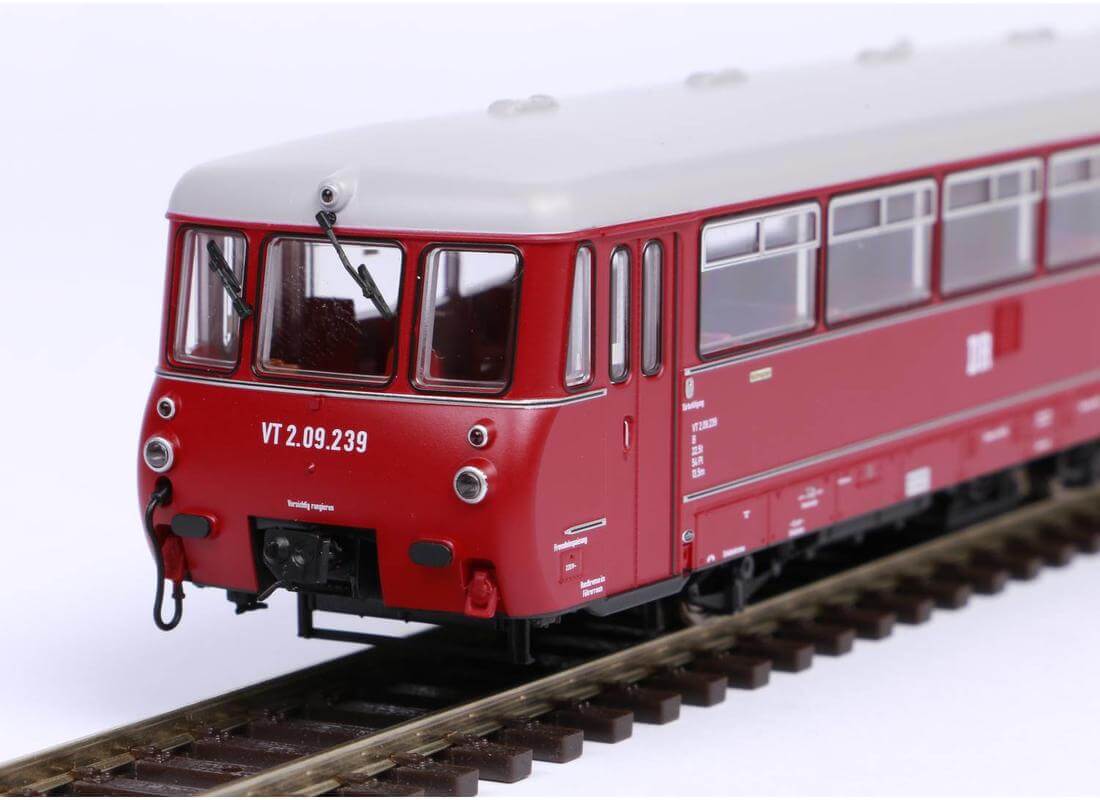 PIKO 52882 PIKO H0 Dieseltriebwagen VT 2.09 (Ferkeltaxe) der DR